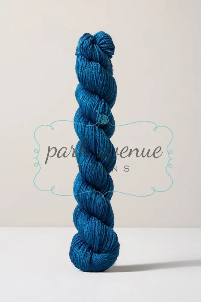 16 Fingering BL70 Yarn: Fingering