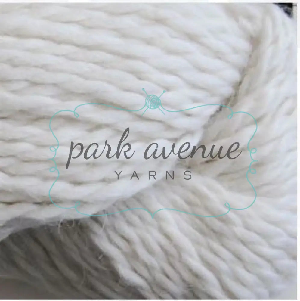 Baby Alpaca Chunky White Yarn: Chunky