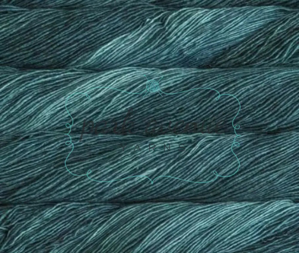 Mechita Teal Feather Yarn: Fingering