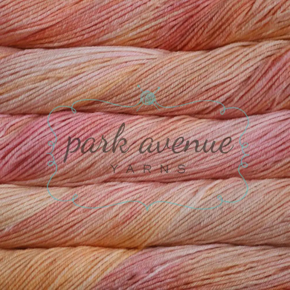 Rios Peachy Yarn: Worsted