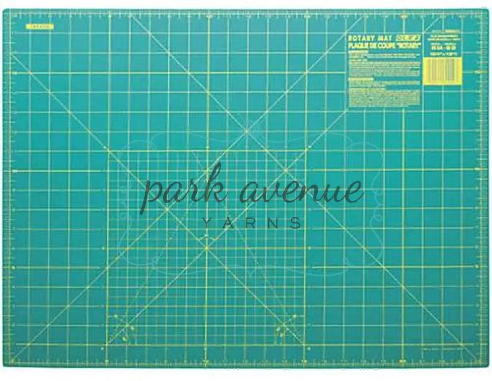 Rotary Mat 18’’ x 24’’ Sew & Quilt: Notions