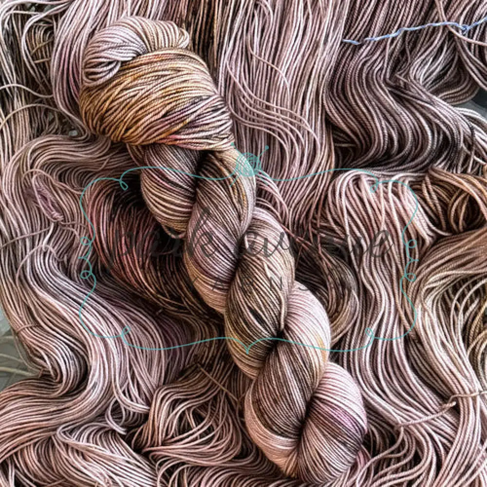 Suburban Stitcher Sock Beth Yarn: Fingering