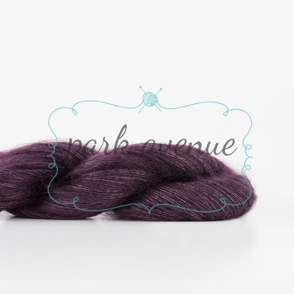 Tosh Silk Cloud Mill-Dyed Velvet Yarn: Lace